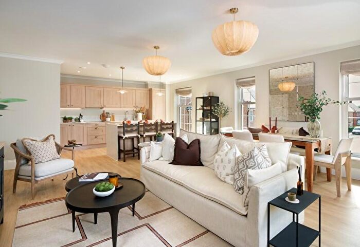 2 Bedroom Apartment For Sale In Lorimer Avenue, Alfold Road, Cranleigh, GU6