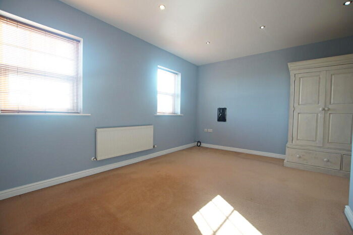 4 Bedroom Town House To Rent In Hambleton Avenue, North Hykeham, LN6