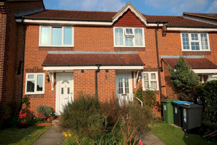 2 Bedroom Terraced House To Rent In Morpeth Close, Hemel Hempstead, HP2