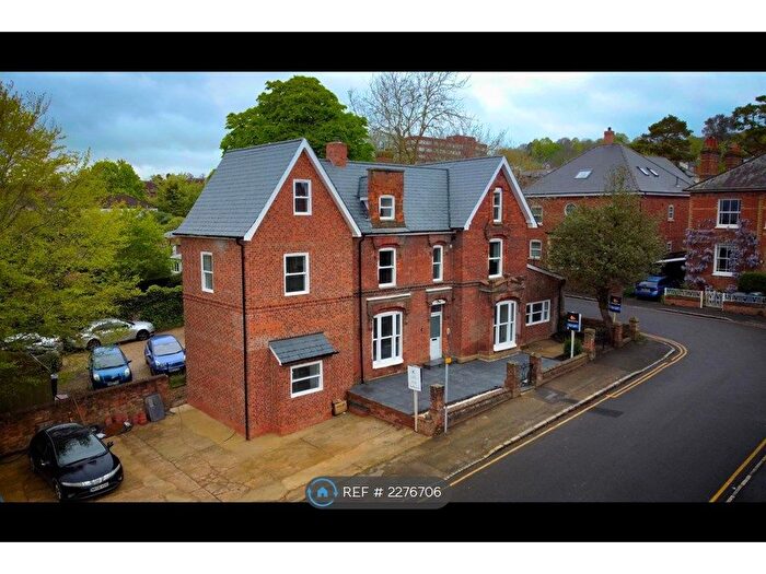 1 Bedroom Flat To Rent In Stuart Road, High Wycombe, HP13