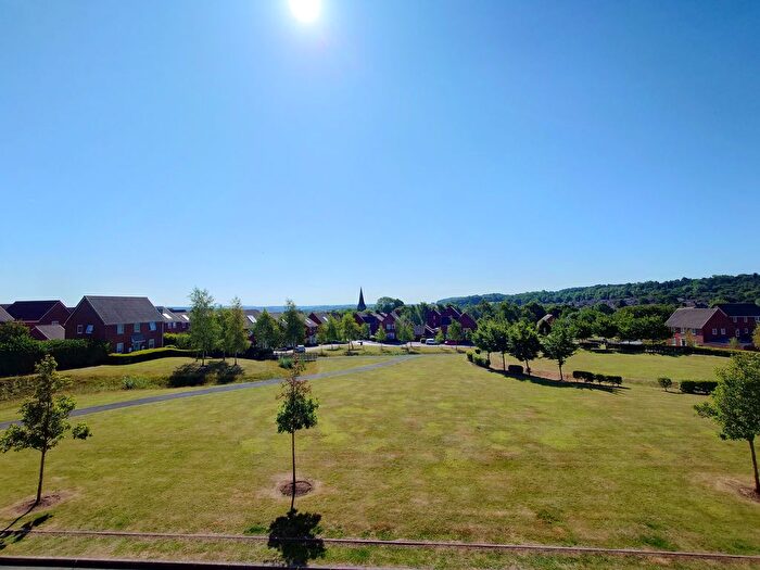 4 Bedroom Link Detached House For Sale In Sutton Avenue, Silverdale, Newcastle, ST5