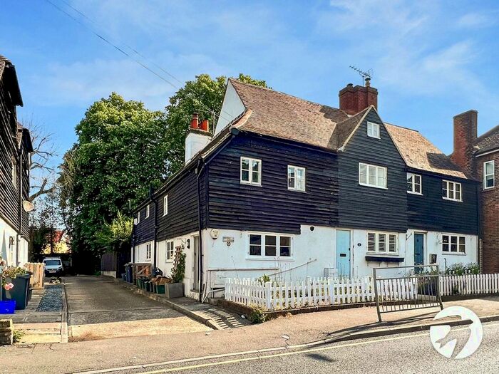 1 Bedroom End Of Terrace House To Rent In Kent Road, St. Mary Cray, Orpington, Kent, BR5