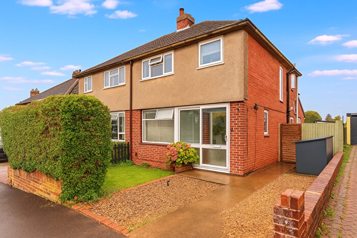 3 Bedroom Semi-Detached House For Sale In Cedar Road, Oxford, OX2