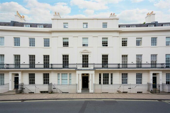 2 Bedroom Flat To Rent In St. Leonards Place, York YO1