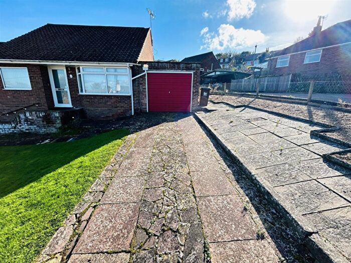 2 Bedroom Bungalow For Sale In Eridge Road, Eastbourne, BN21