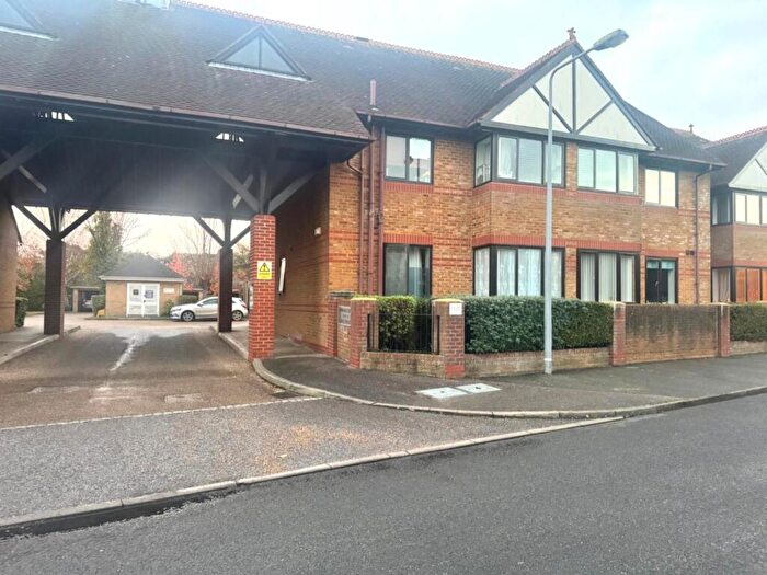 1 Bedroom Apartment To Rent In Worsfold Court, Maidstone, ME15