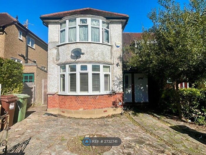 2 Bedroom Maisonette To Rent In Hawthorne Avenue, Harrow, HA3