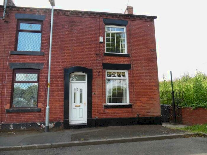 3 Bedroom End Of Terrace House To Rent In Hope Street, Shaw, OL2