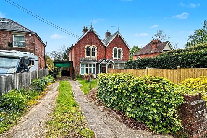 2 Bedroom Semi Detached House For Sale In Chandlers Ford, SO53