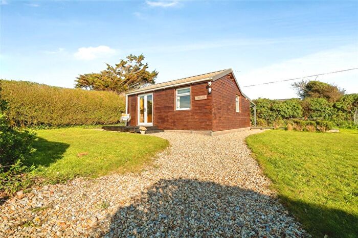 2 Bedroom Bungalow For Sale In Freathy, Millbrook, Cornwall, PL10