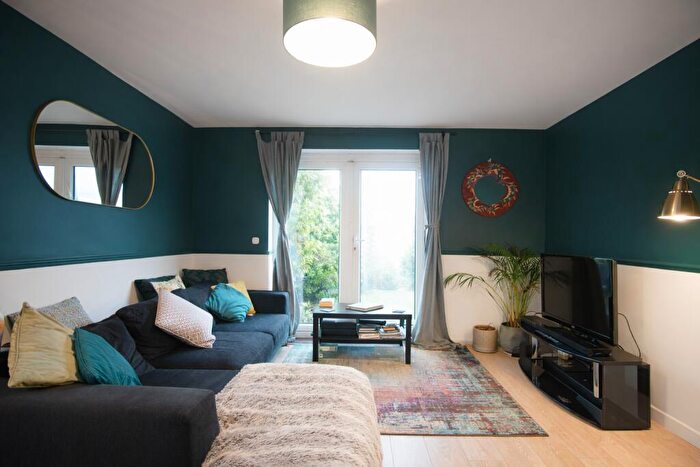 3 Bedroom House To Rent In Twenty Acres Road, Southmead, BS10