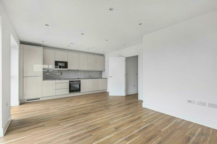 2 Bedroom Flat To Rent In Aerodrome Road, Greater London, London, NW9