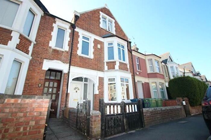 8 Bedroom Terraced House To Rent In Divinity Road, Hmo Ready Sharers, OX4