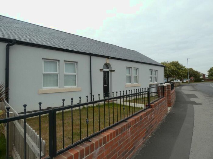 3 Bedroom Bungalow To Rent In Albion Court, Cowpen, Blyth, Northumberland, NE24