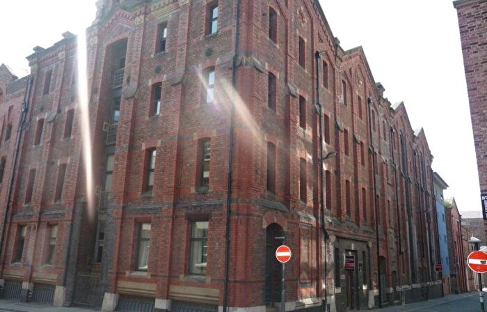 2 Bedroom Flat To Rent In Henry Street, Liverpool, L1
