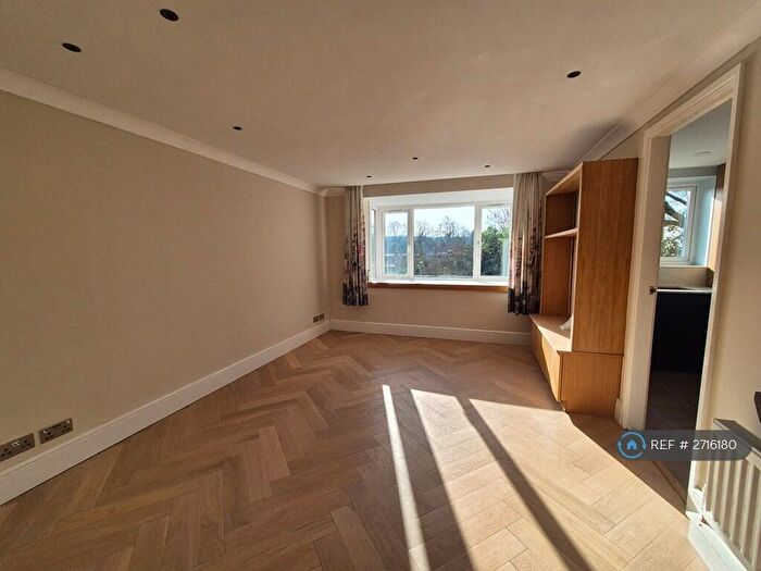 1 Bedroom Flat To Rent In Green Acres, Croydon, CR0