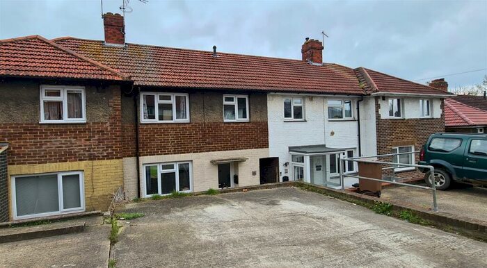 3 Bedroom Terraced House To Rent In Elaine Avenue, Strood, ME2