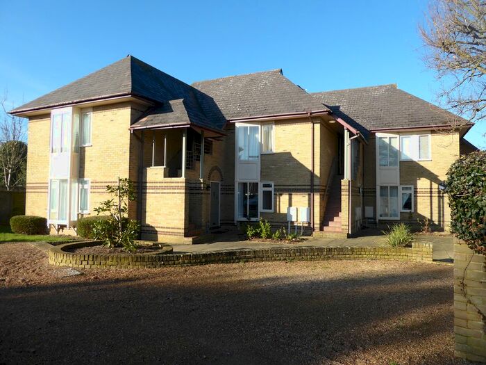 2 Bedroom Flat To Rent In Stockwood Chase, Rough Common, Canterbury, CT2