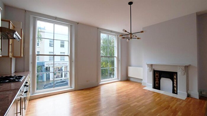 1 Bedroom Apartment To Rent In Boundary Road, St John's Wood, NW8