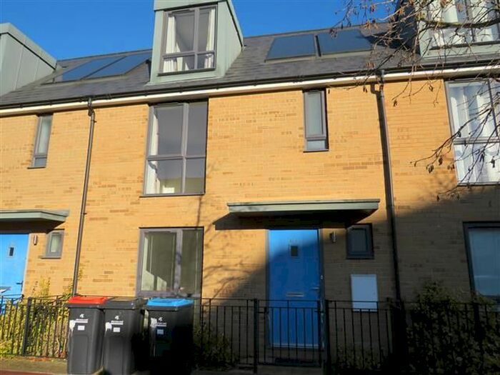 3 Bedroom Property To Rent In Fen Street, Brooklands, Milton Keynes MK10