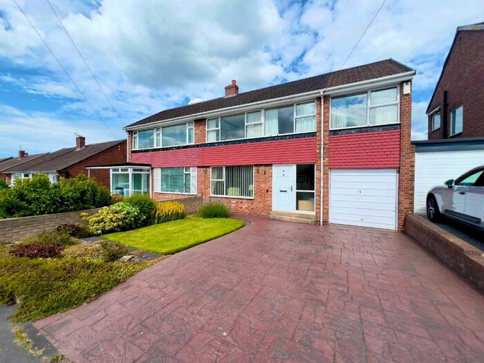 4 Bedroom Semi-Detached House For Sale In Wantage Road, Carrville, Durham, DH1