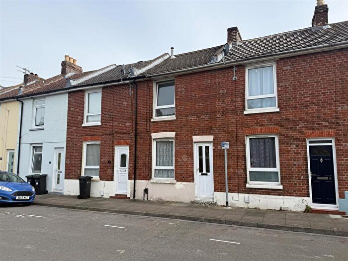 2 Bedroom Terraced House For Sale In Fifth Street, Portsmouth, PO1