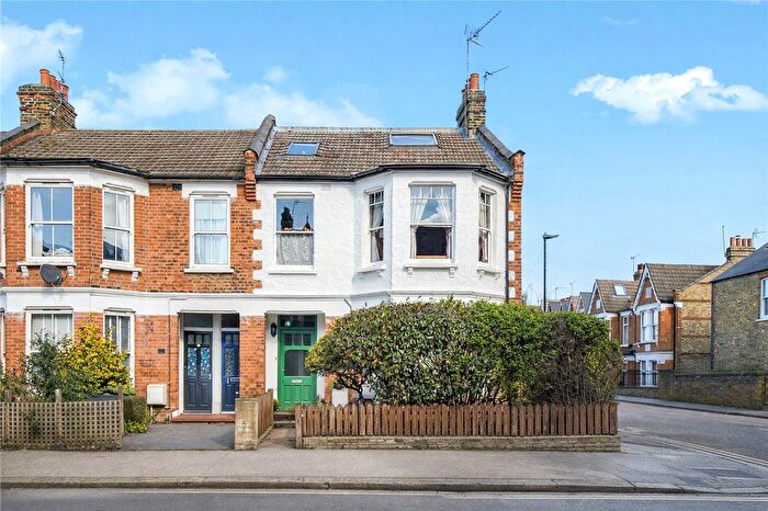 4 Bedroom End Terrace House For Sale In Crescent Road, London, N22