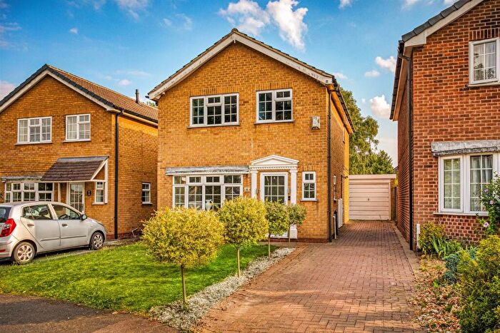 3 Bedroom Detached House For Sale In Pear Tree Close, Castle Donington, Derby, DE74