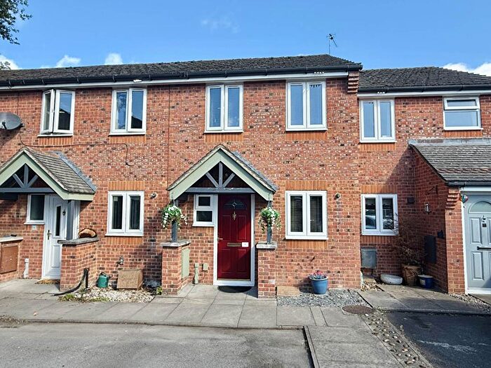 2 Bedroom Terraced House For Sale In Quantock View, Didcot, OX11