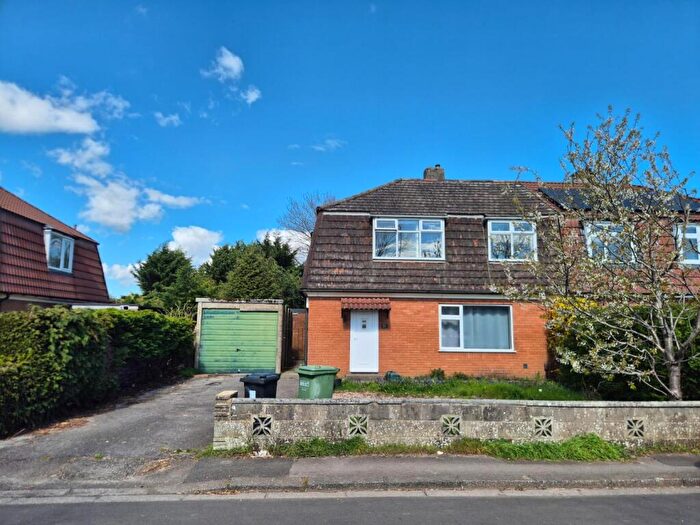 4 Bedroom House To Rent In Gipsy Patch Lane, Little Stoke, Bristol, BS34