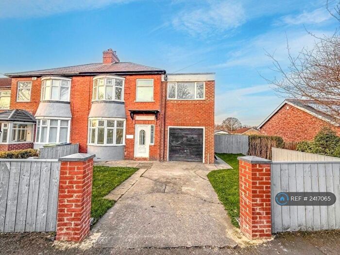 4 Bedroom Semi-Detached House To Rent In West Avenue, Westerhope, Newcastle Upon Tyne, NE5