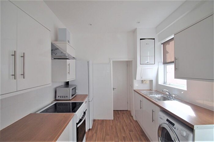4 Bedroom Terraced House To Rent In Brays Lane, Coventry, CV2
