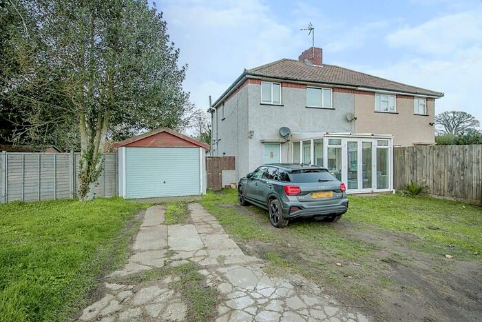 3 Bedroom Semi-Detached House For Sale In Coronation Avenue, Hollesley, Woodbridge, IP12