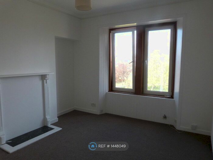 2 Bedroom Flat To Rent In Crieff Road, Perth, PH1