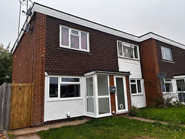 2 Bedroom Maisonette To Rent In Carrington Place, Tring, HP23