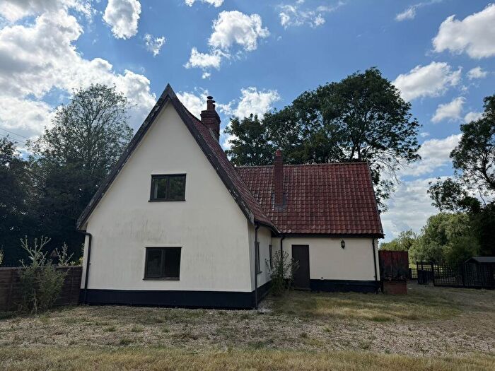 3 Bedroom House To Rent In Buckle Cottage, Puddledock, Old Buckenham, Attleborough, Norfolk, NR17