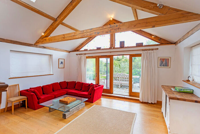 4 Bedroom Detached House For Sale In Prestwick Lane, Chiddingfold, GU8