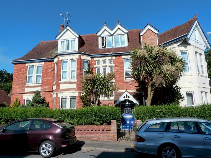 Studio To Rent In Watkin Road, Boscombe, Bournemouth, BH5