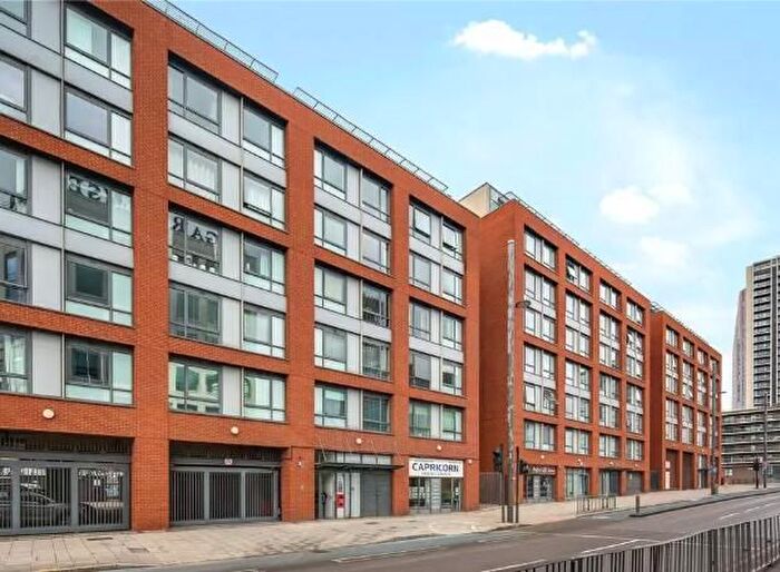 2 Bedroom Flat To Rent In The Lock Building, High Street, Stratford, London, E15
