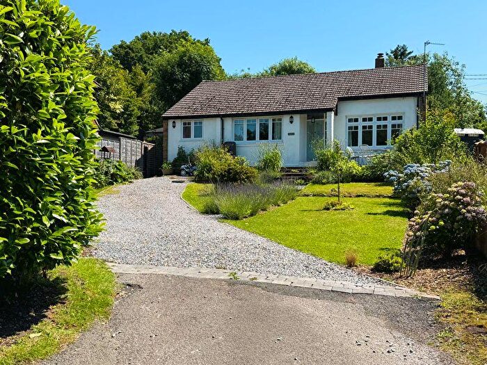 3 Bedroom Detached House For Sale In Curdridge, SO30