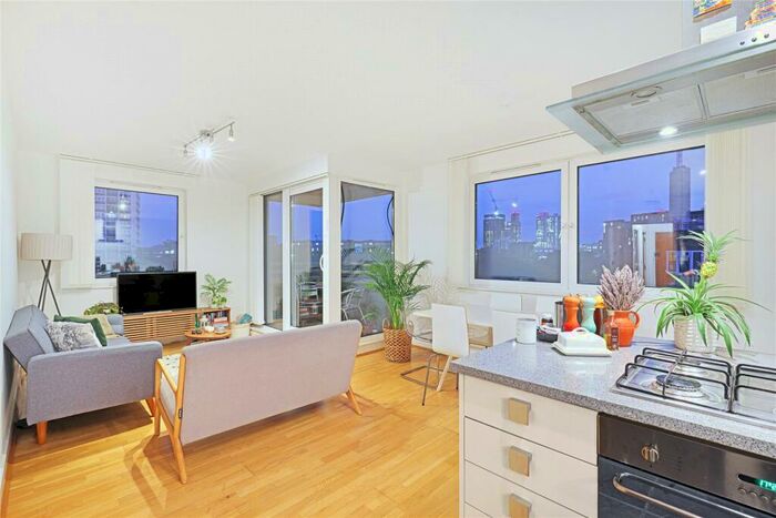 2 Bedroom Flat To Rent In The Graphite Apartments, Provost Street, N1