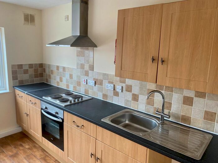 1 Bedroom Flat To Rent In Crankhall Lane, Wednesbury, WS10