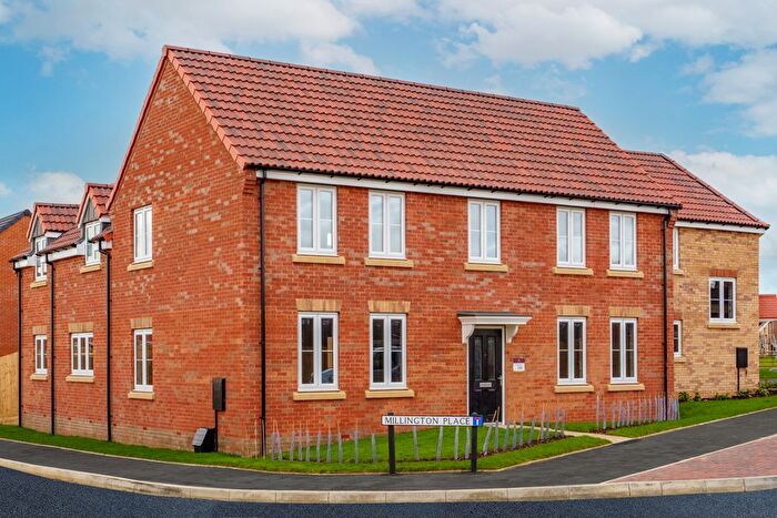 5 Bedroom Detached House For Sale In Fernwood, Newark, Nottinghamshire, NG24