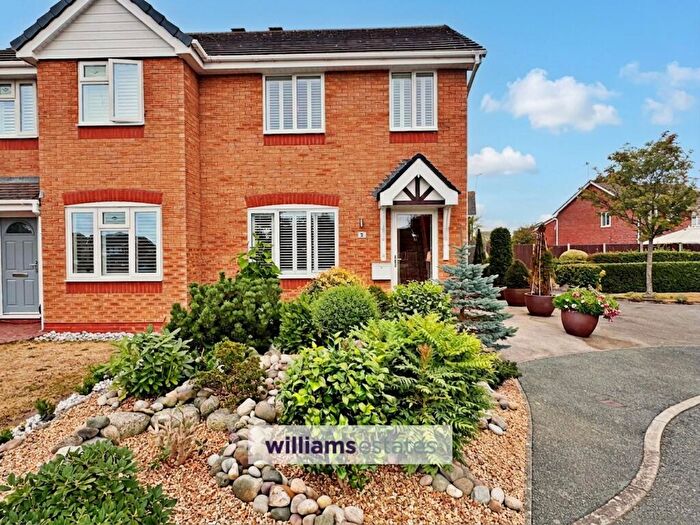 3 Bedroom Semi-Detached House For Sale In Llys Elinor, Kinmel Bay, LL18