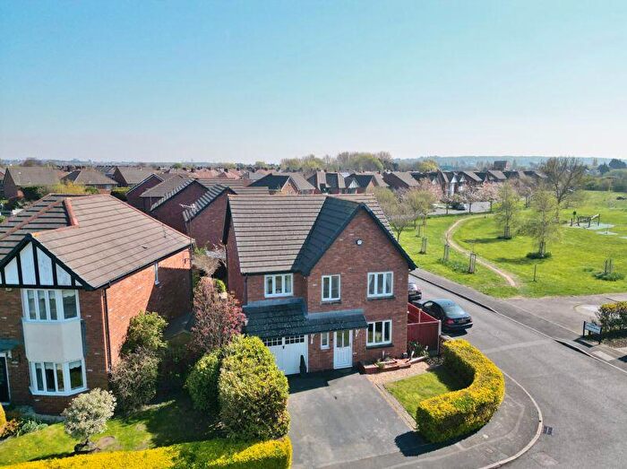 4 Bedroom Detached House For Sale In Epsom Road, Moreton, Wirral, CH46