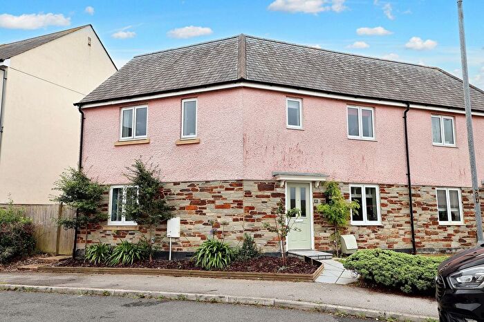 4 Bedroom Semi-Detached House For Sale In Cavendish Crescent, Newquay, TR7