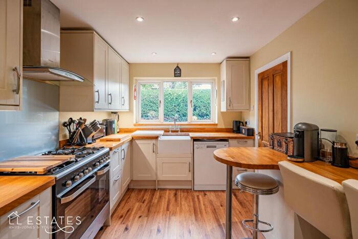 4 Bedroom Detached House For Sale In Grange Court, Rhyl, LL18