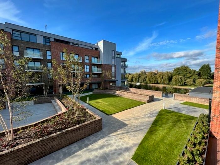 2 Bedroom Flat To Rent In Merlin Drive, Fletton Quays, Peterborough, PE2