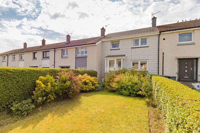 3 Bedroom Terraced House For Sale In Moredun Park Way, Edinburgh, EH17
