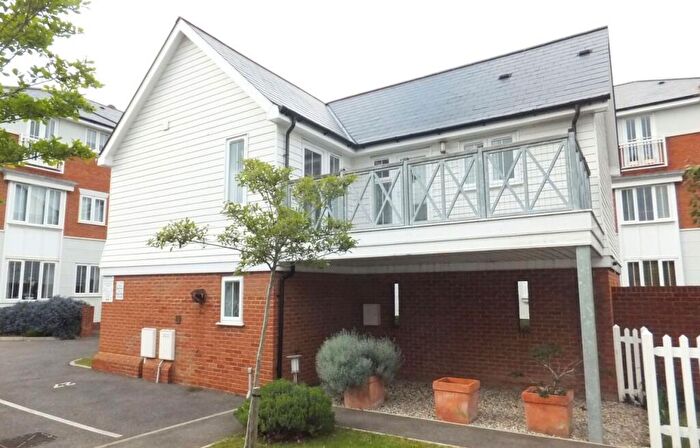 2 Bedroom Maisonette To Rent In Wicketts End, Whitstable, Kent, CT5